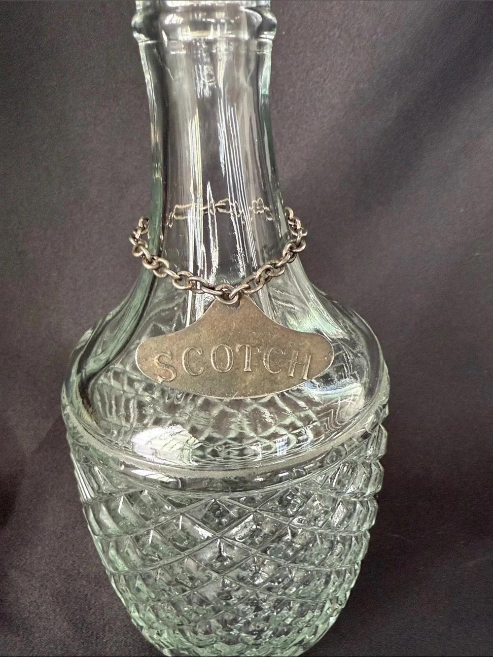 Clear Glass Scotch Decanter with Etched Diamond Pattern